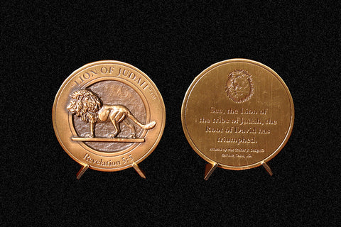 "Lion of Judah" Medallion with Base in Bronze or Pewter