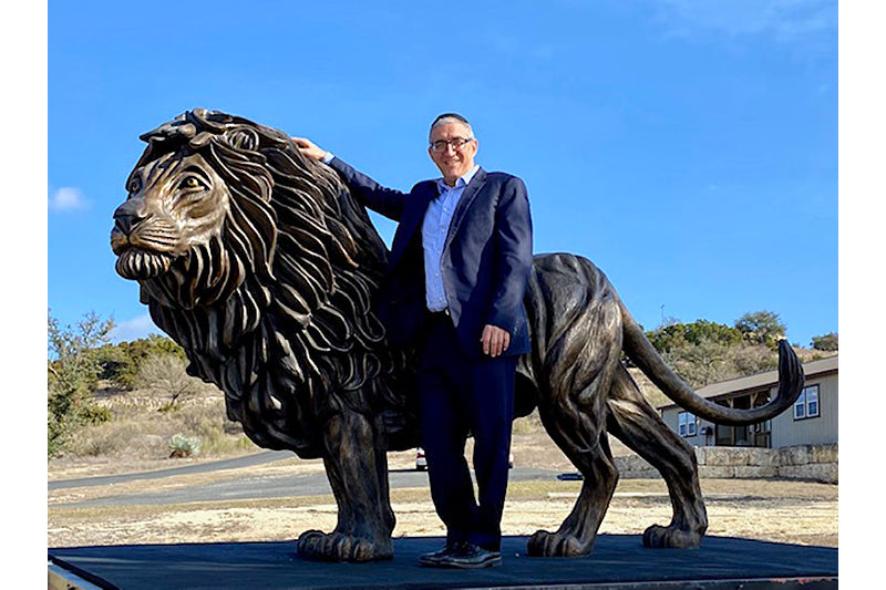 Z Lion of Judah 2X Life-size Bronze Sculpture (200%) – Max Greiner